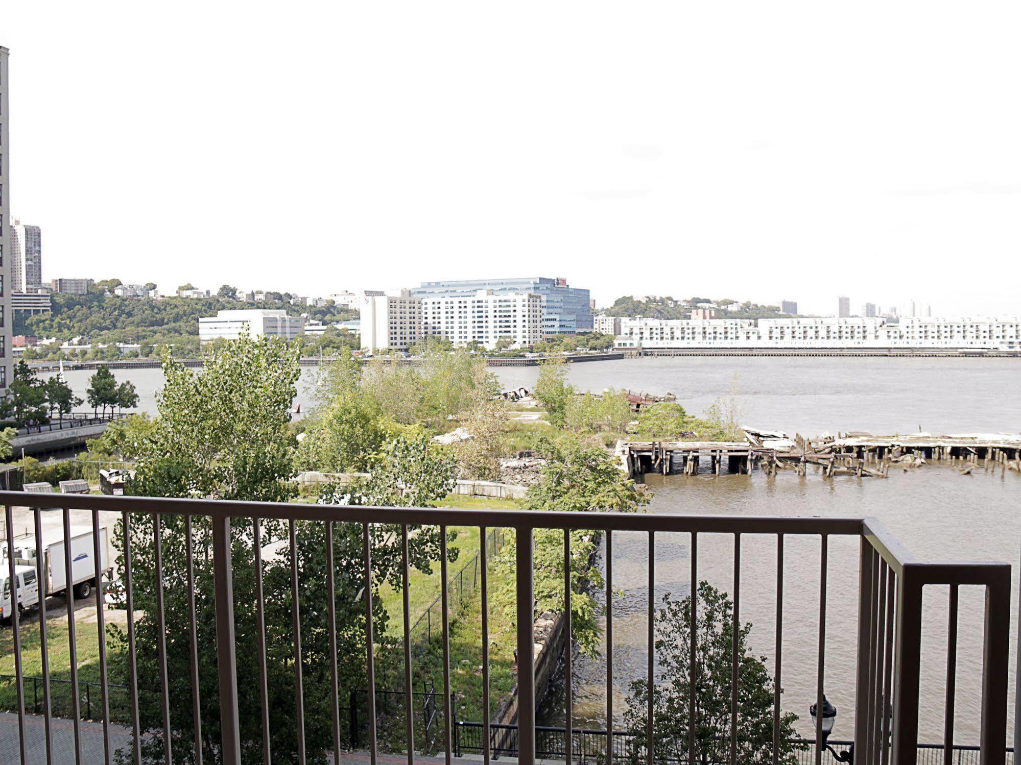 Travel City Apartments At Hoboken Waterfront Экстерьер фото